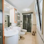 Apartamento De Rossi 43 *